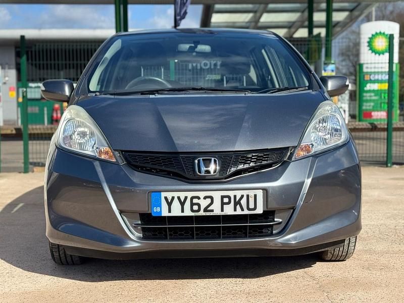 Used Honda Jazz ES 99 HP (72 kW) 2012 Grey Hatchback