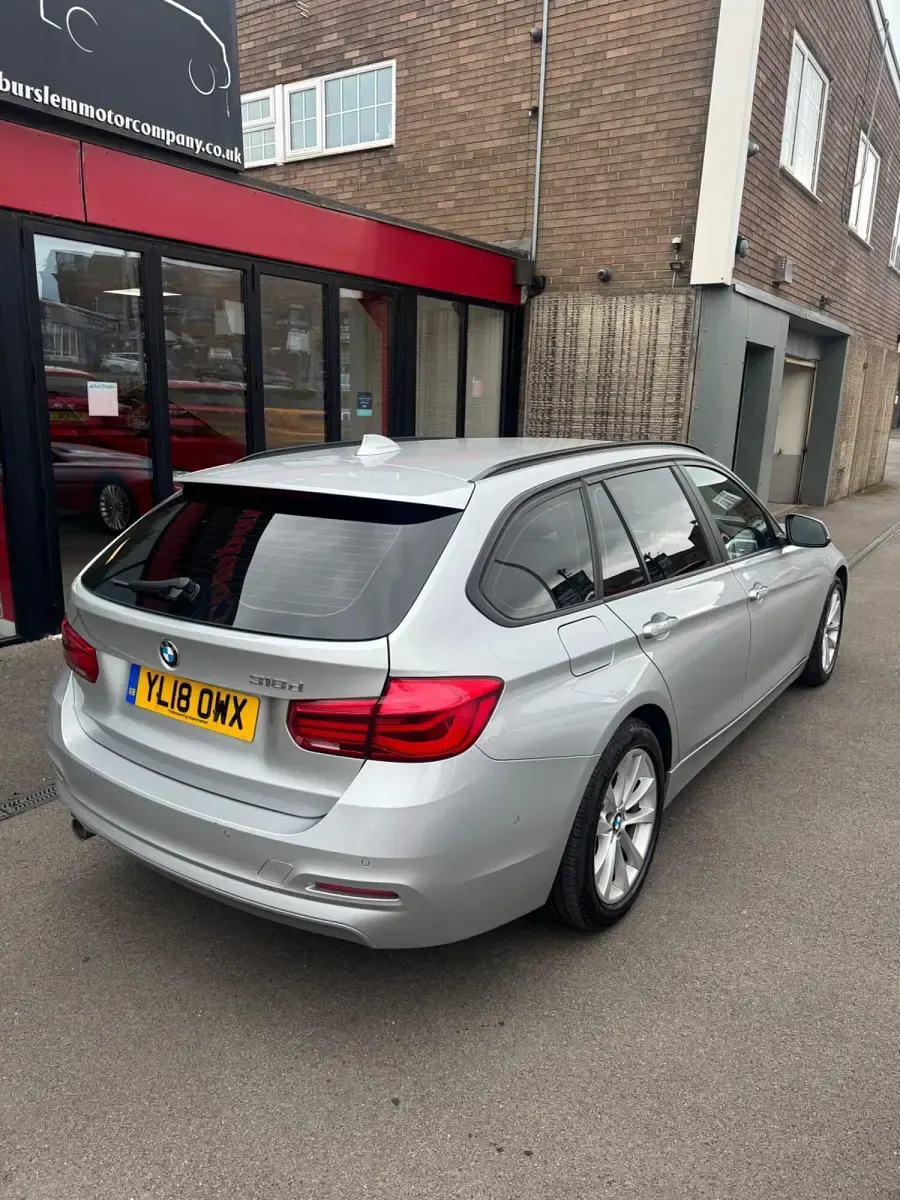 Used BMW 318 2018 Silver Estate
