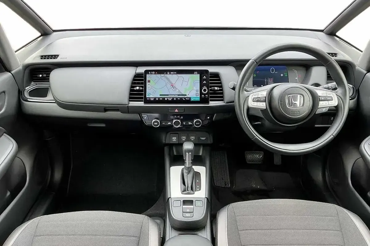 Used Honda Jazz Advance 122 HP (89 kW) 2025 White Hatchback