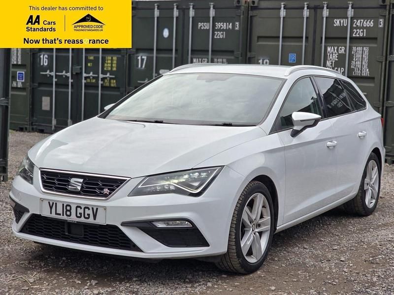 Used Seat Leon ST FR 150 HP (110 kW) 2018 White Estate