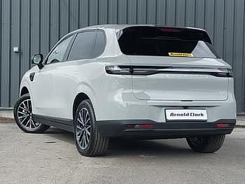 Novo Leapmotor B10 160 kW (218 HP) 2025 Cinzento SUV