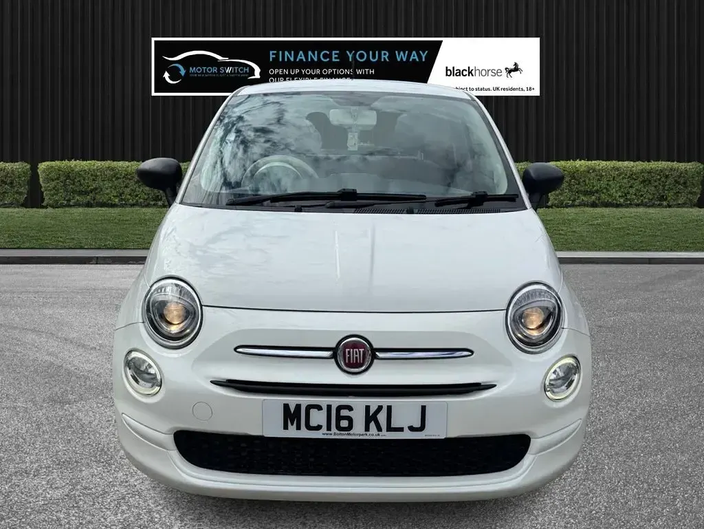 Used Fiat 500 Pop 69 HP (50 kW) 2016 White Hatchback