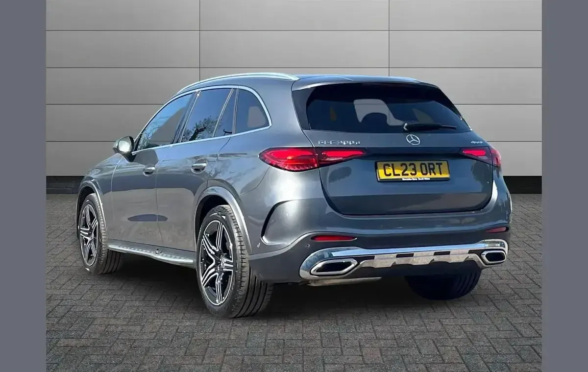 Used Mercedes GLC300 AMG Line Premium 265 HP (194 kW) 2023 Grey SUV