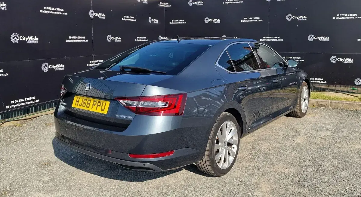 Used Skoda Superb SE L Executive 150 HP (110 kW) 2018 Grey Hatchback