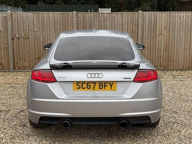 Used Audi TT Black Edition 230 HP (169 kW) 2018 Silver Coupe