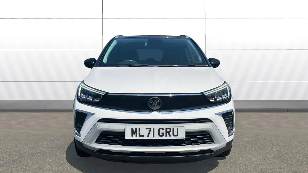 Used Vauxhall Crossland SRi 83 HP (61 kW) 2021 White SUV