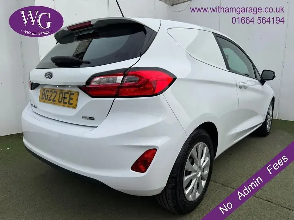 Used Ford Fiesta Trend 123 HP (90 kW) 2022 White Hatchback
