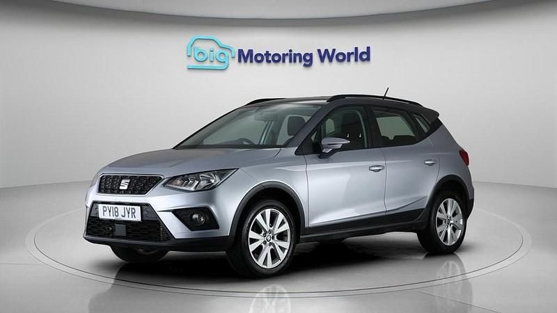 Used Seat Arona SE Technology 115 HP (84 kW) 2018 Silver SUV