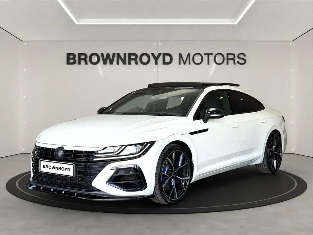 Used VW Arteon R 320 HP (235 kW) 2022 White Hatchback