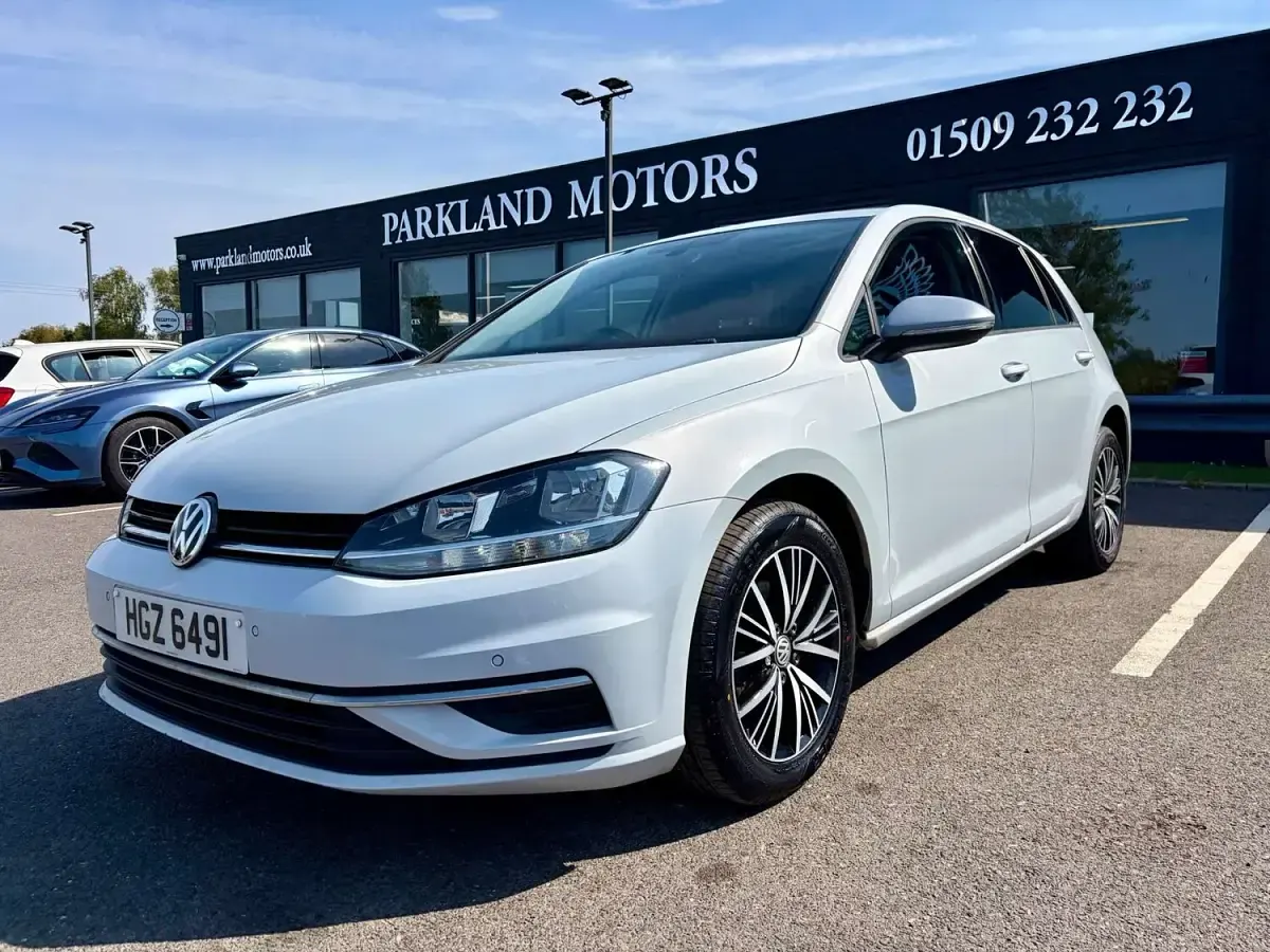 Used VW Golf VII SE 2017 Silver Hatchback