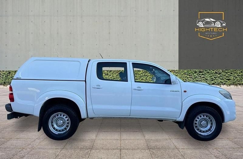 Usado Toyota HiLux Active 144 HP (105 kW) 2015 Branco Pickup