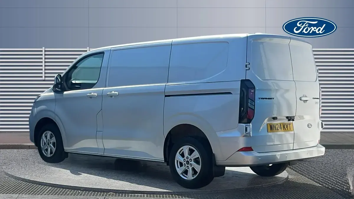 Used Ford Transit Custom Limited 136 HP (100 kW) 2024 Van