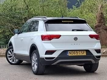 Used VW T-Roc Design 115 HP (84 kW) 2019 White SUV