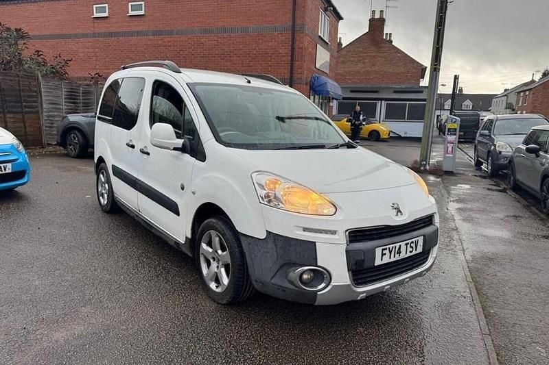 White Used 2014 Peugeot Partner Tepee Outdoor MPV | £3,995 (Fair price) - Image 1/1