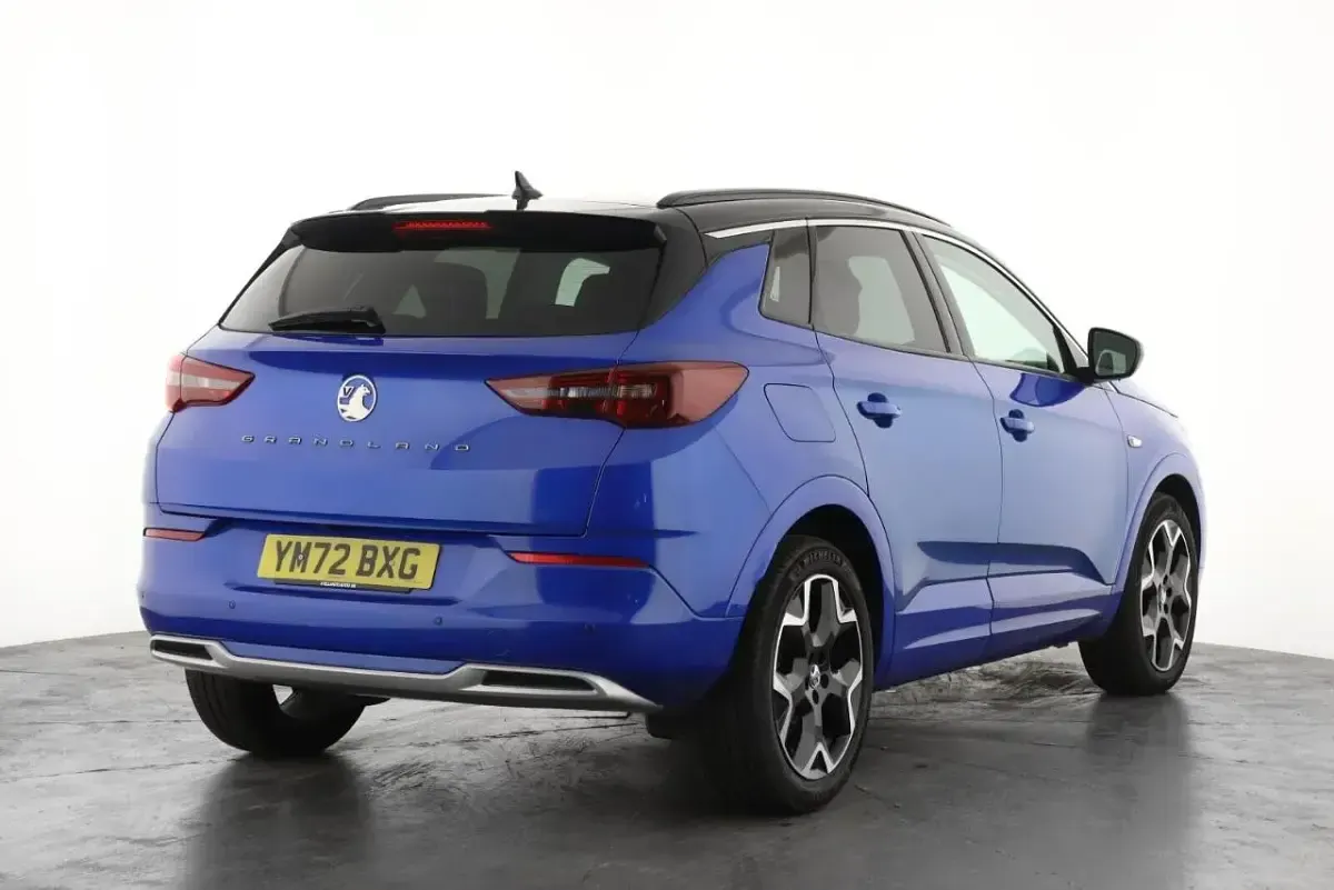 Used Vauxhall Grandland X Elite 128 HP (94 kW) 2022 Grey SUV