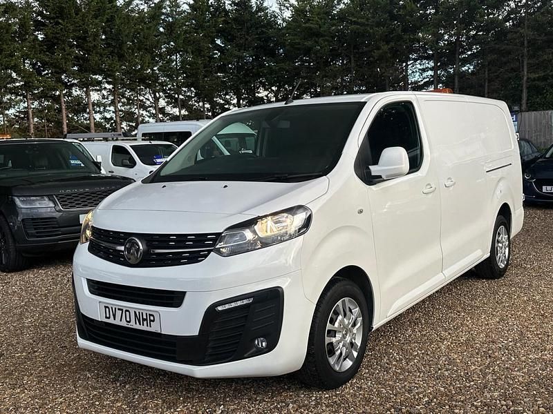 White Used 2020 Vauxhall Vivaro Sportive Van | £9,500 (Fair price) - Image 1/4