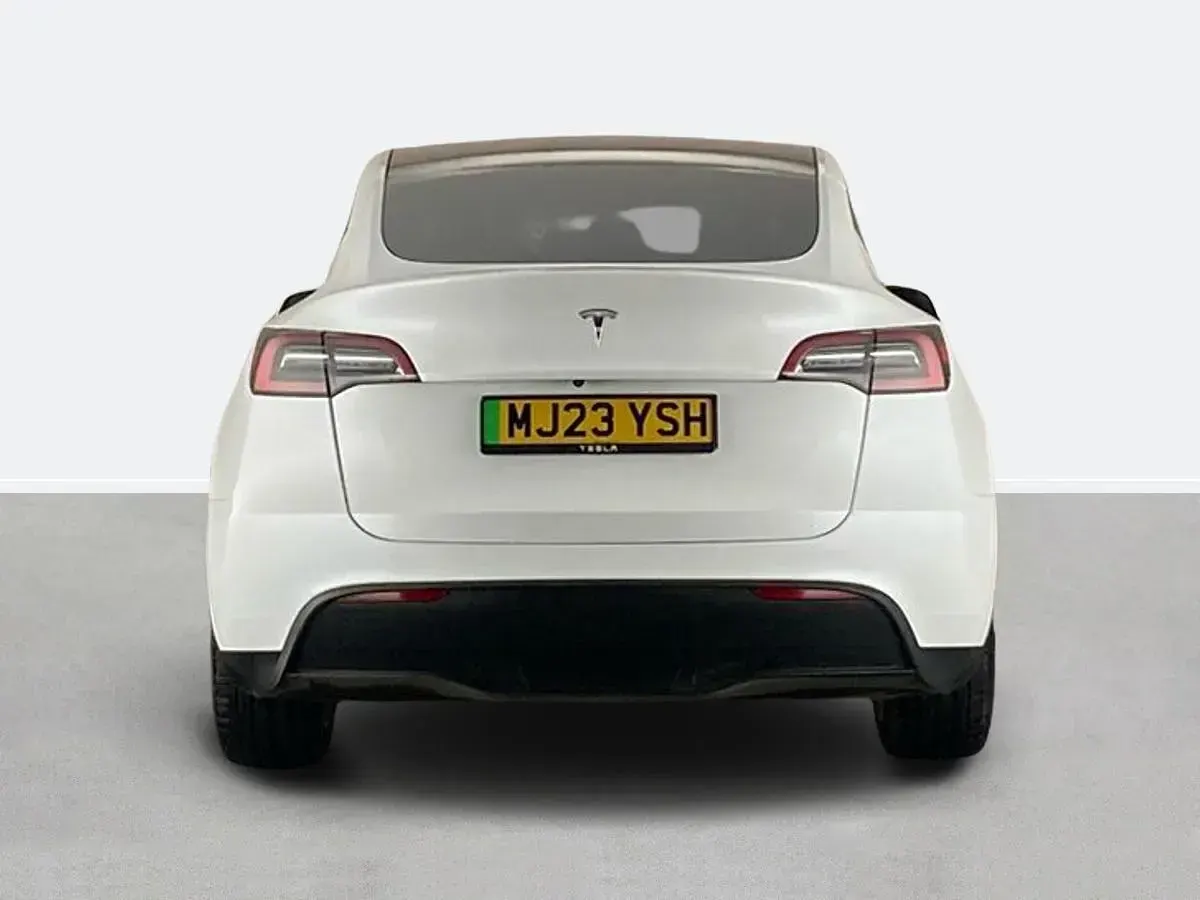 Used Tesla Model Y RWD 219 kW (299 HP) 2023 White SUV