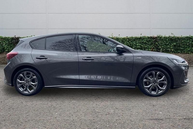 Used Ford Focus ST-Line 2024 Grey Hatchback