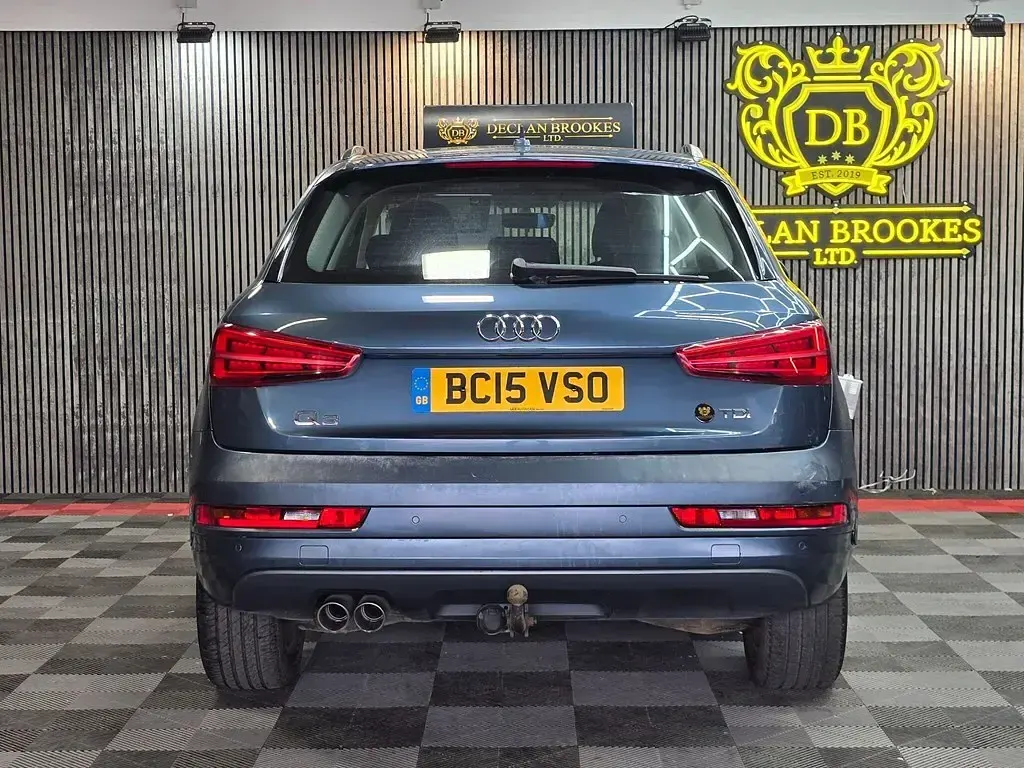 Usado Audi Q3 Comfort 2015 Azul SUV