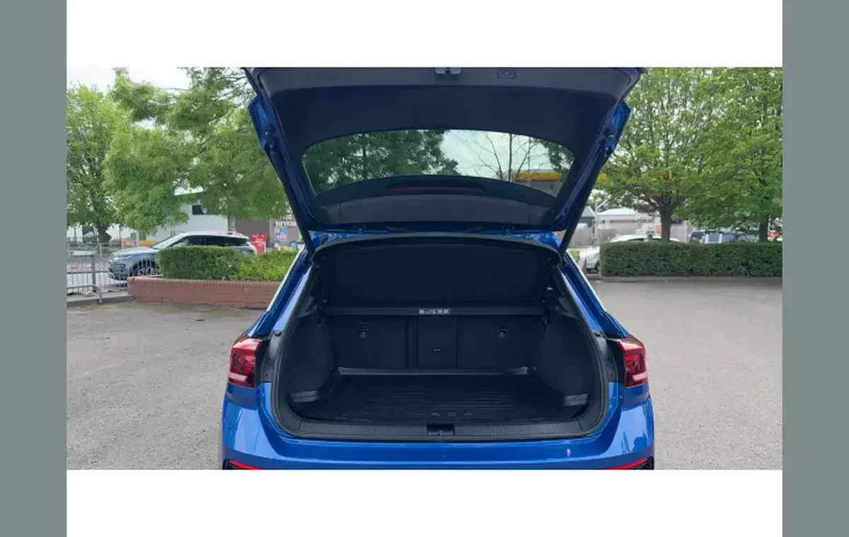 Used VW T-Roc R-line 150 HP (110 kW) 2021 Blue SUV
