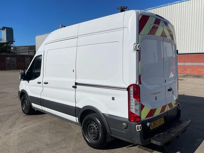 Usado Ford Transit 130 CV (95 kW) 2018 Blanco Van