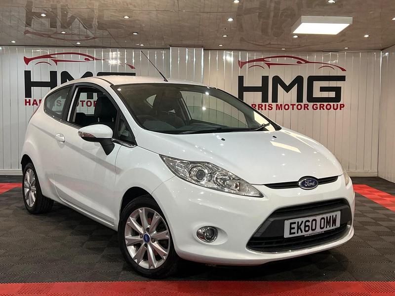 White Used 2010 Ford Fiesta Zetec Hatchback | £3,995 (Fair price) - Image 1/4