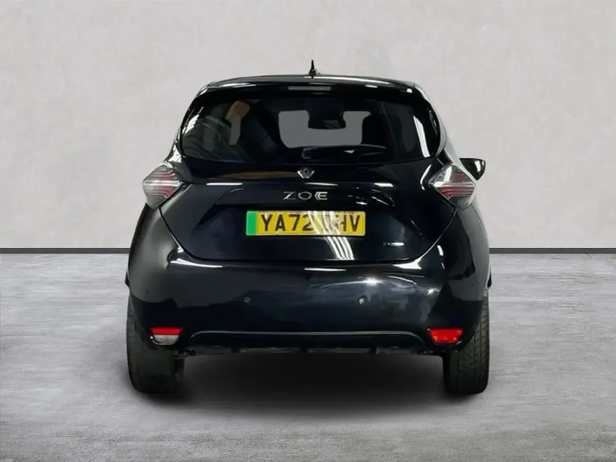 Used Renault Zoe Iconic 100 kW (136 HP) 2022 Black Hatchback