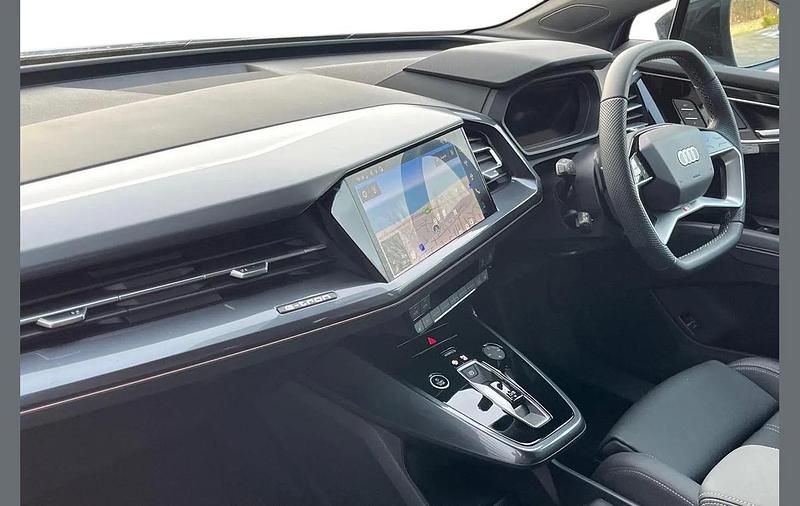 Used Audi Q4 e-tron Black Edition 206 kW (281 HP) 2026 Blue SUV