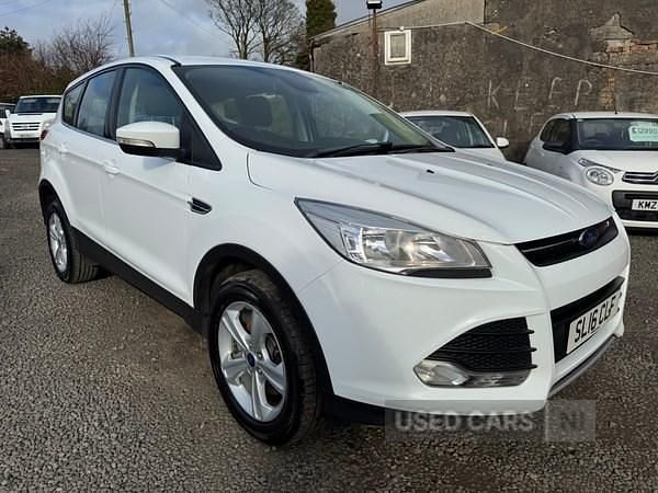 Used Ford Kuga Zetec 150 HP (110 kW) 2016 White SUV