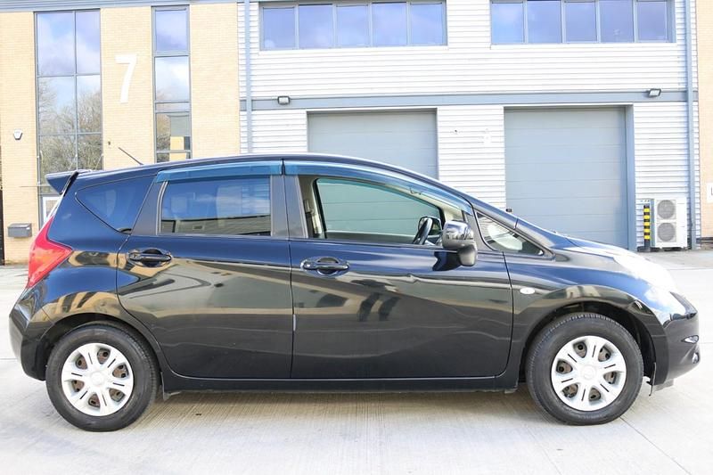 Used Nissan Note Comfort 80 HP (58 kW) 2013 Black MPV