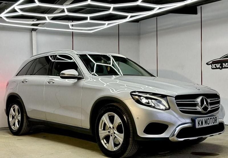 Used Mercedes GLC220 170 HP (125 kW) 2016 Silver Estate