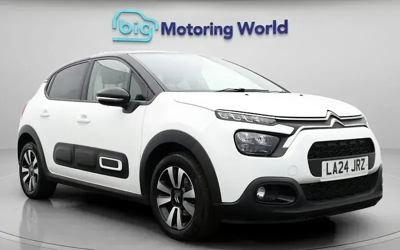 Used Citroën C3 PureTech 83 HP (61 kW) 2024 Hatchback