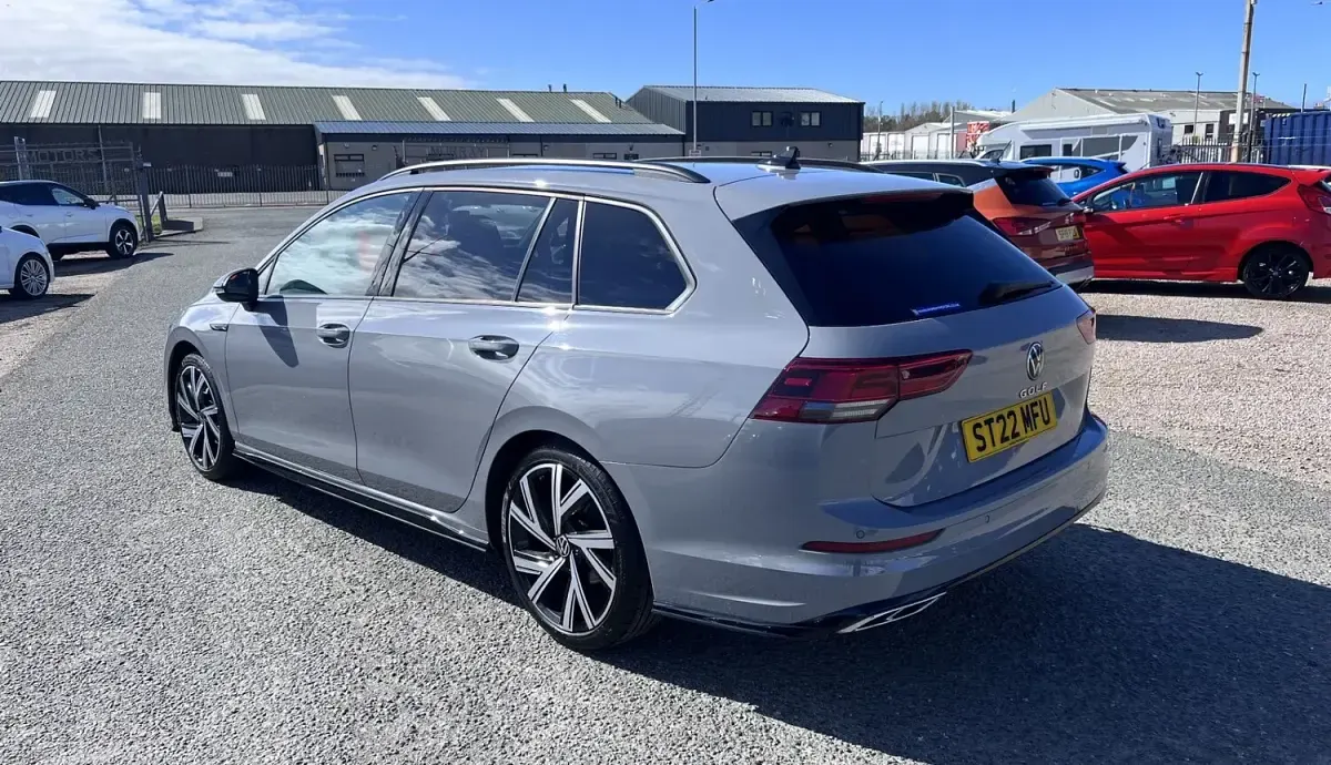 Used VW Golf VIII R-line 150 HP (110 kW) 2022 Grey Estate