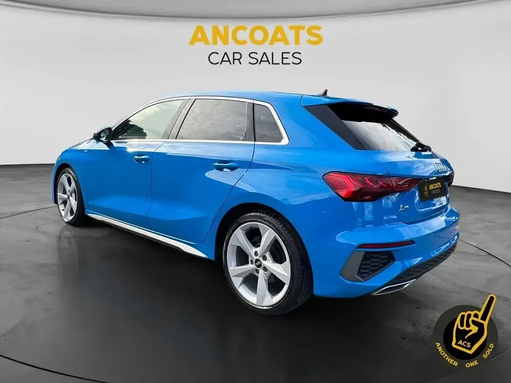 Used Audi A3 Sportback S-Line 110 HP (80 kW) 2020 Blue Hatchback