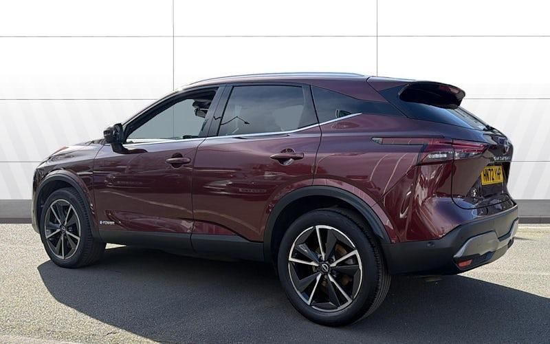 Used Nissan Qashqai Tekna 190 HP (139 kW) 2023 Red SUV