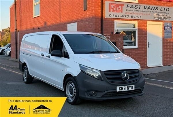 White Used 2021 Mercedes Vito Progressive MPV | £11,939 (Fair price) - Image 1/1