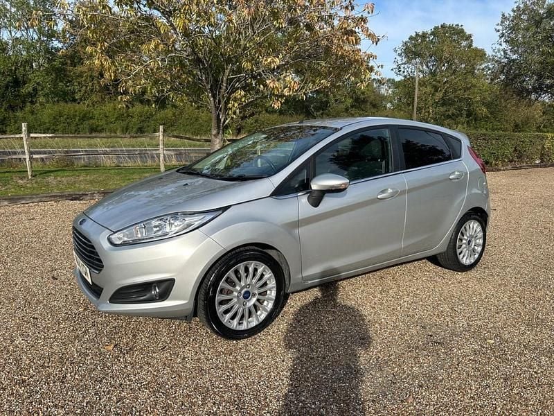 Silver Used 2014 Ford Fiesta Titanium Hatchback | £3,850 (Fair price) - Image 1/4