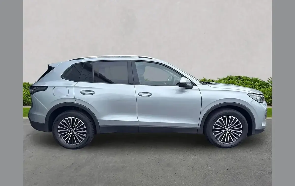 Used VW Tiguan Match 147 HP (108 kW) 2026 Silver SUV