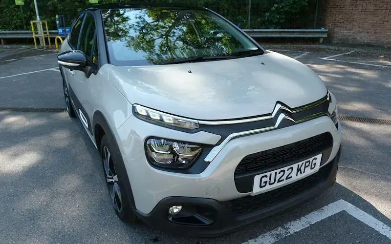 Used Citroën C3 PureTech 110 HP (80 kW) 2022 Brown Hatchback