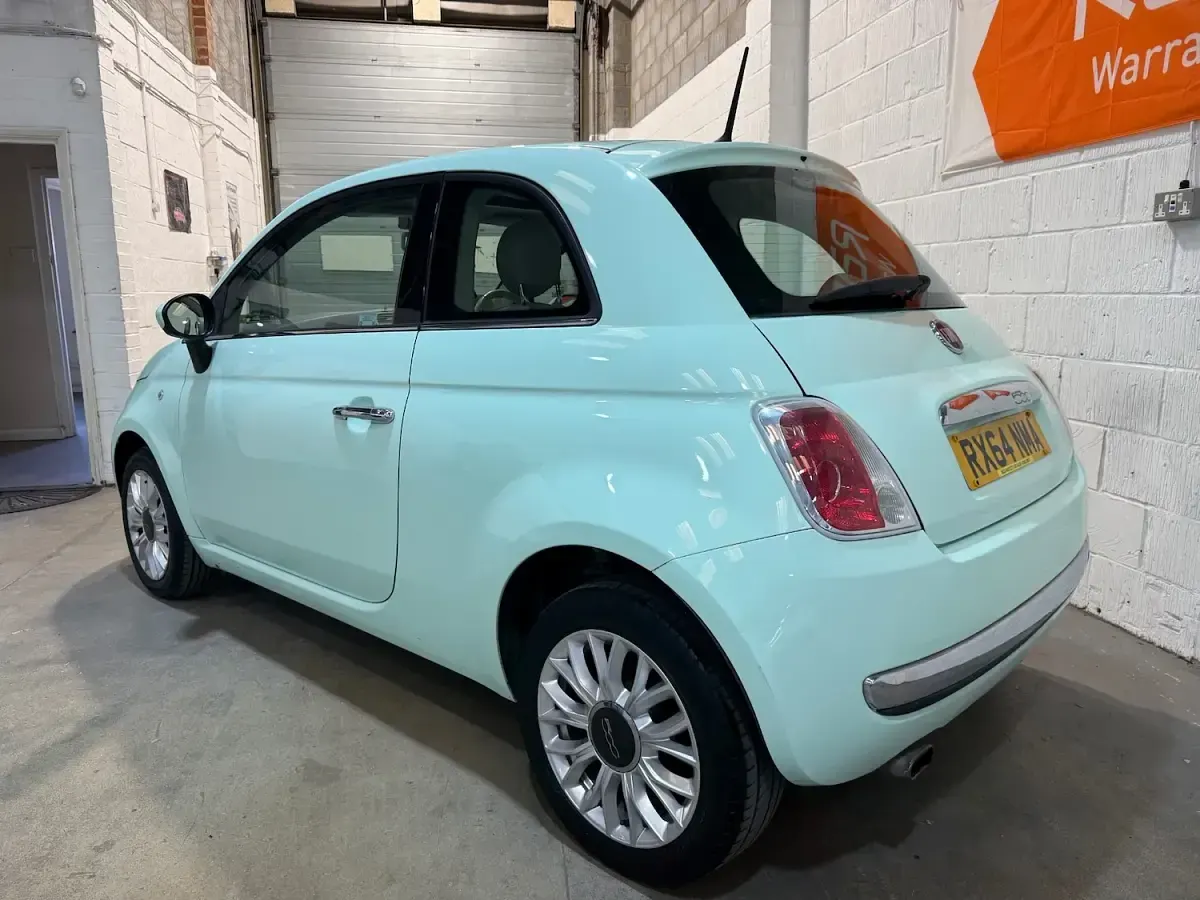 Used Fiat 500 Lounge 69 HP (50 kW) 2014 Green Hatchback