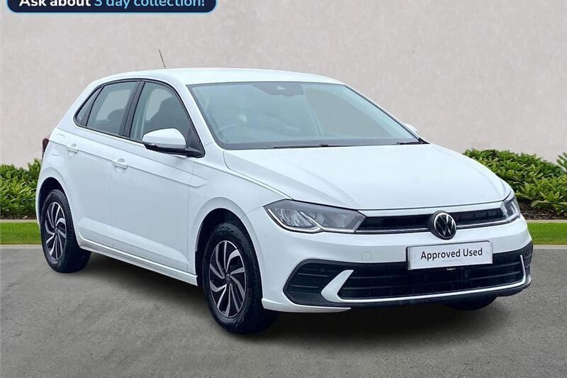 White Used 2023 VW Polo Life Hatchback | £16,214 (Good price) - Image 1/4