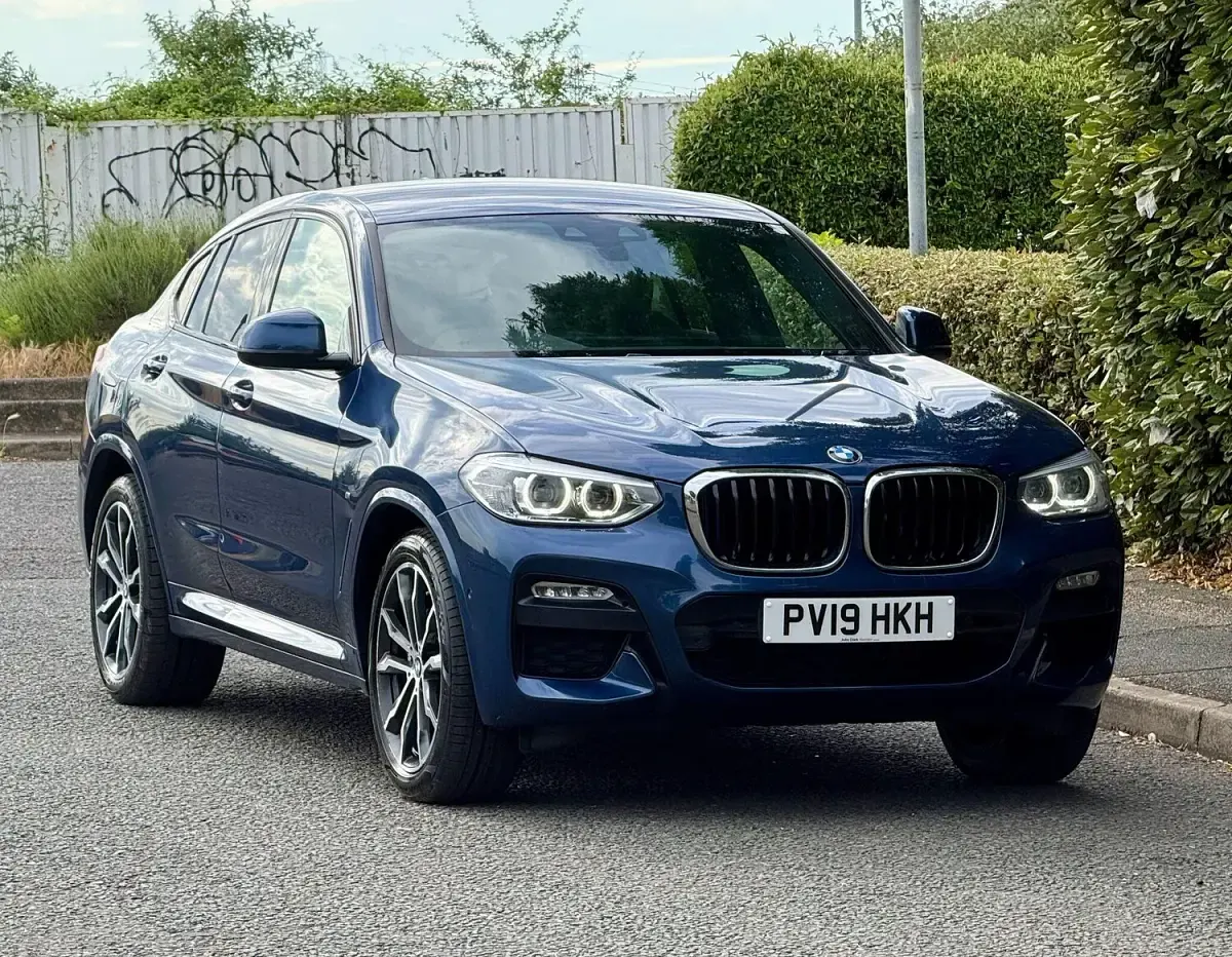 Used BMW X4 M Sport 190 HP (139 kW) 2019 Blue SUV
