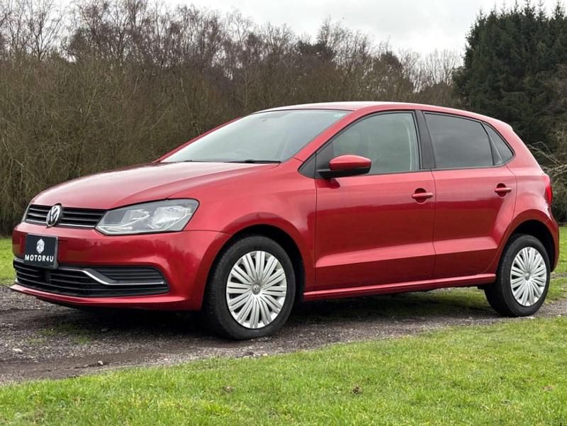 Used VW Polo SE 90 HP (66 kW) 2015 Red Hatchback