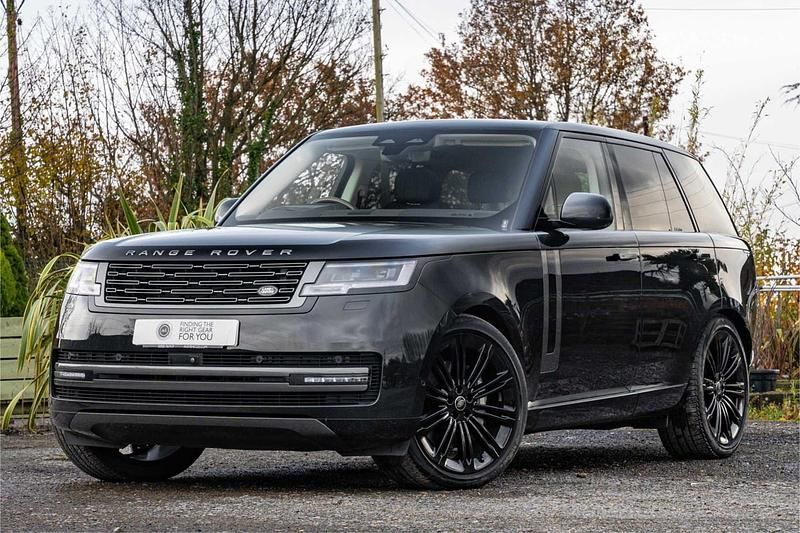 Black Used 2022 Land Rover Range Rover HSE SUV | £74,489 (Good price) - Image 1/4
