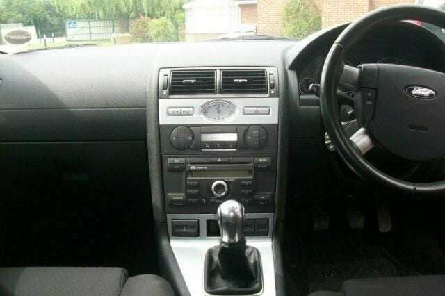 Used Ford Mondeo 2004 Hatchback