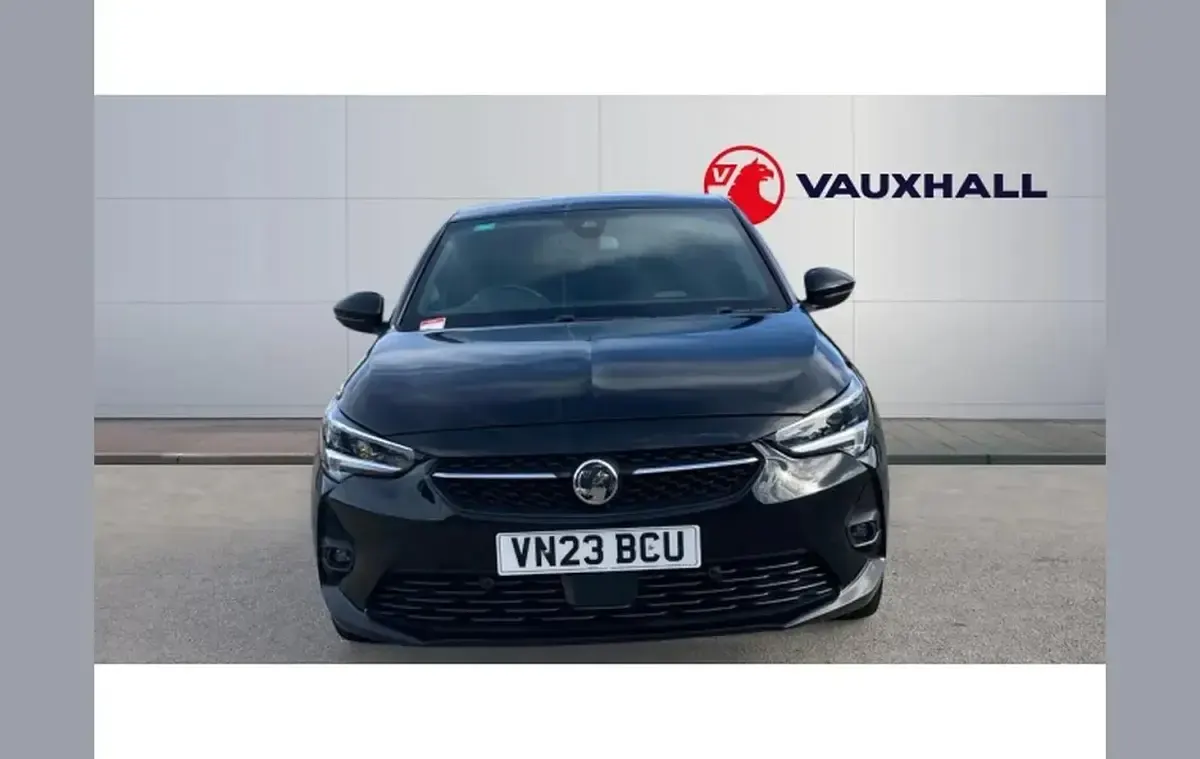 Second-hand Vauxhall Corsa Ultimate 100 CP (73 kW) 2023 Negru Hatchback