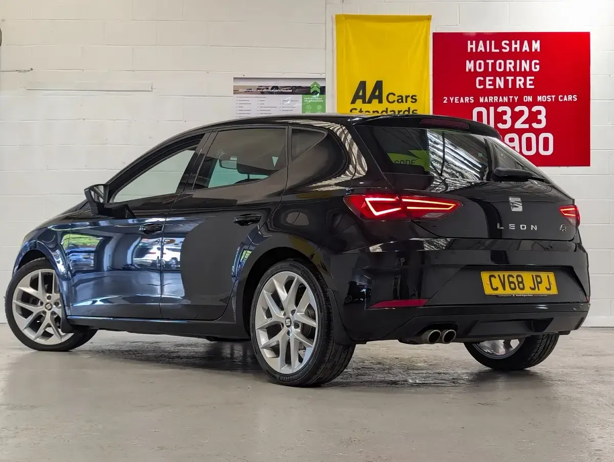 Used Seat Leon FR 150 HP (110 kW) 2018 Black Hatchback