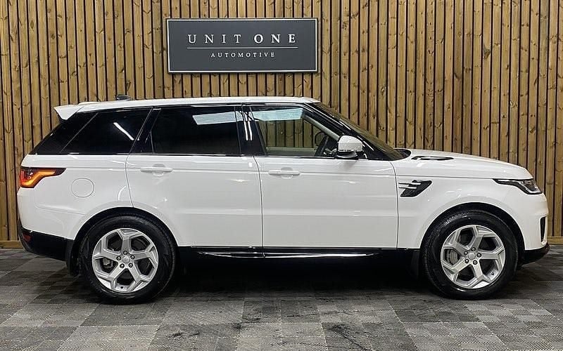 Used Land Rover Range Rover Sport HSE 249 HP (183 kW) 2021 White SUV
