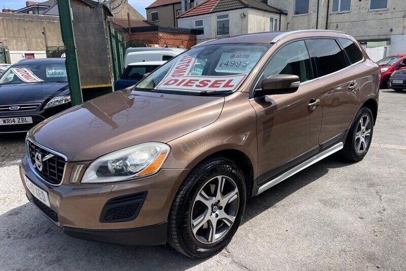Bronze Used 2011 Volvo XC60 SE Lux SUV | £4,995 (Good price) - Image 1/1
