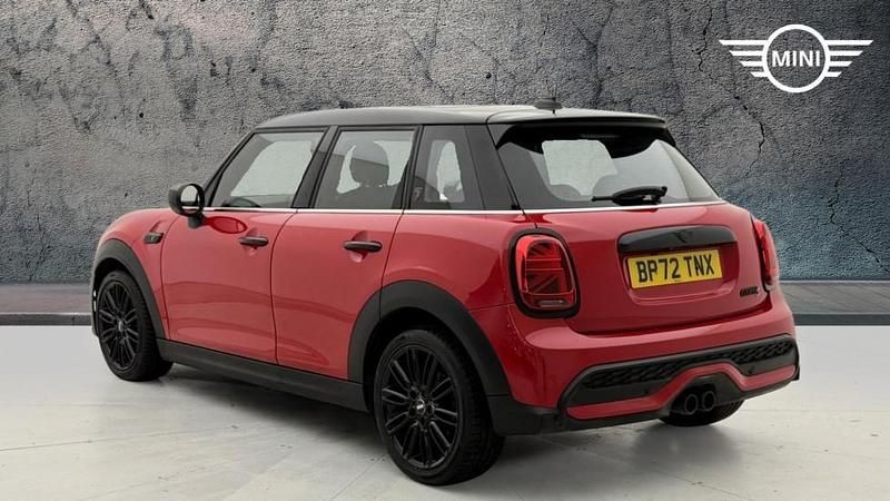 Used Mini Cooper S Exclusive 176 HP (129 kW) 2023 Red Hatchback